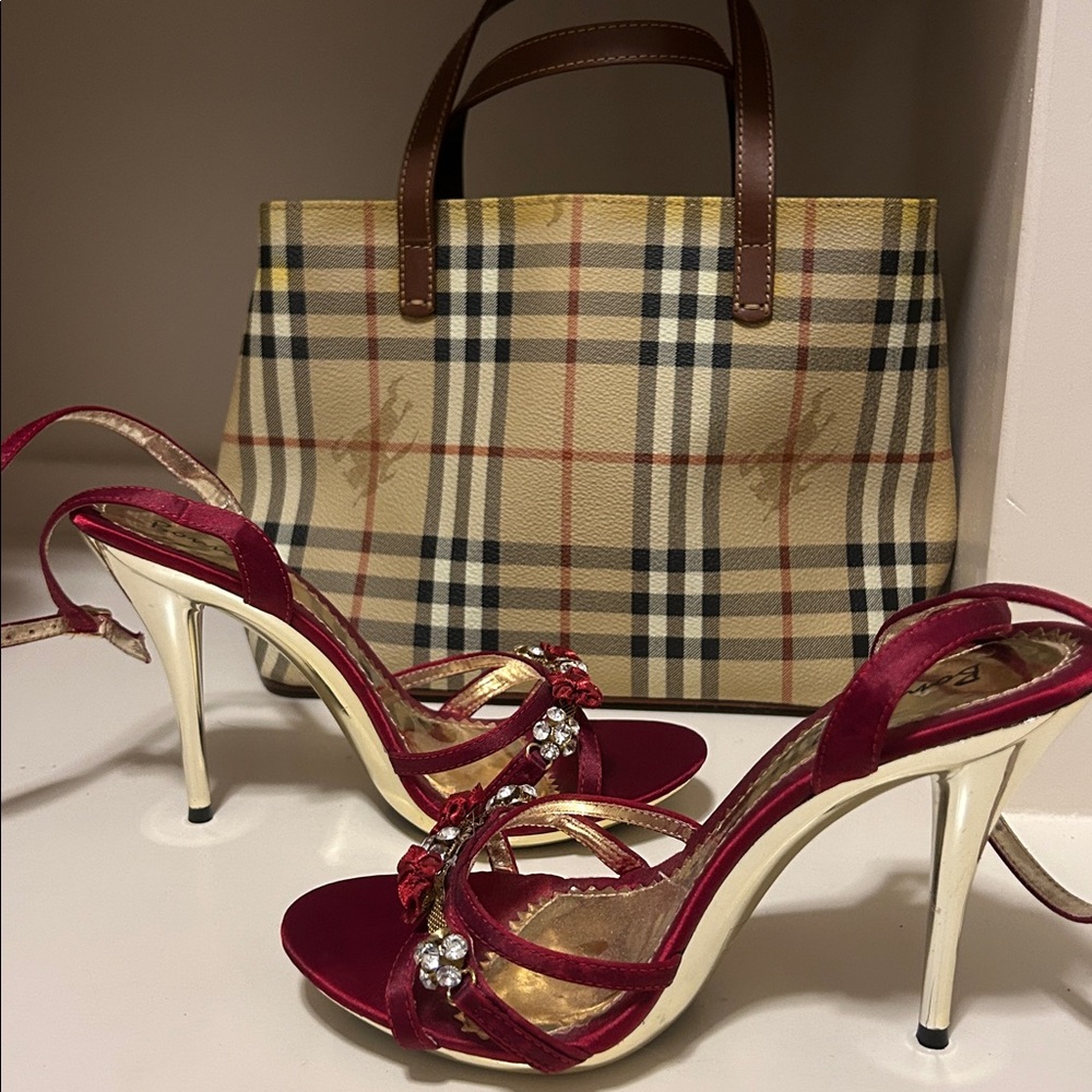 Bonnibel Red Size 6.5 Strappy Heels with Floral Accents - Picture 8 of 10